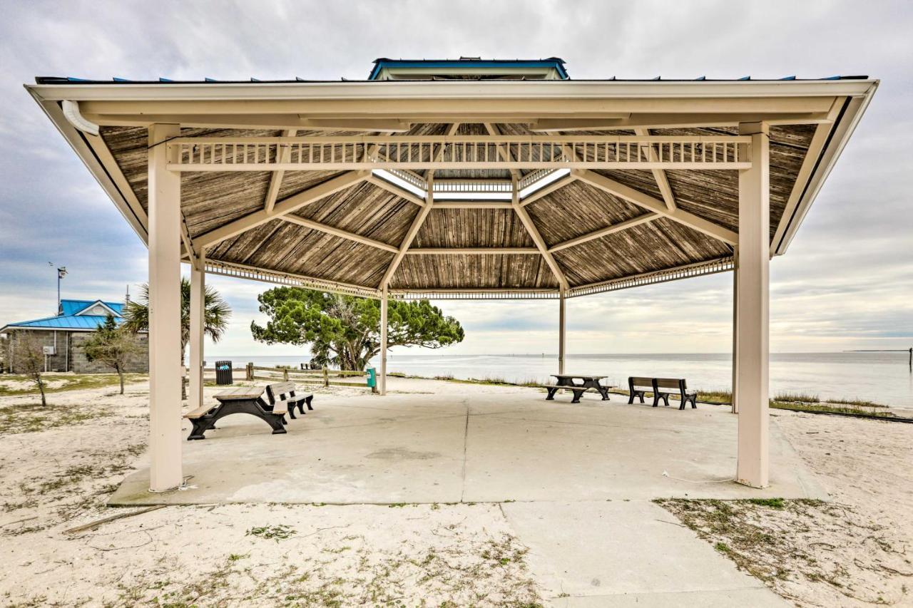 Waterfront Escape With Balcony On Shell Point Beach! Panacea Exteriér fotografie